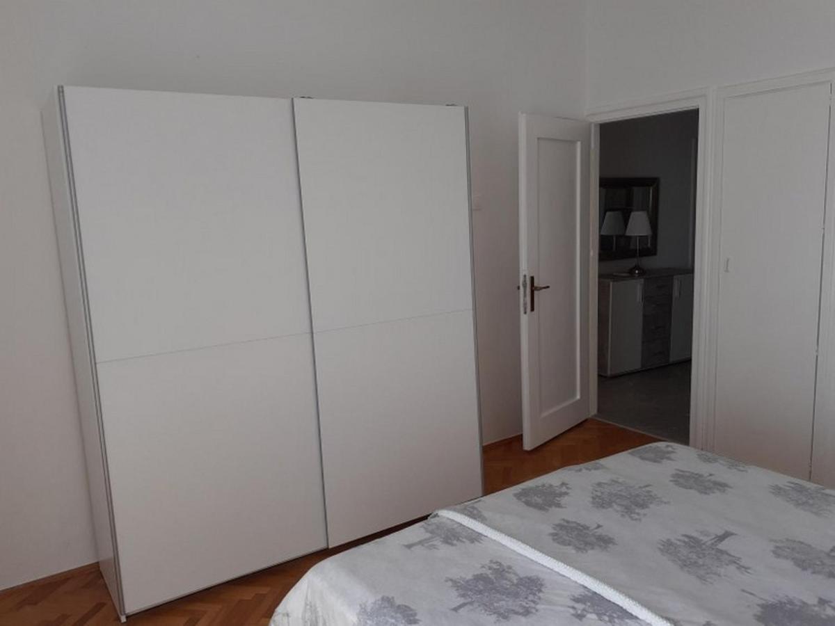 Apartment Dusan Malinska Exterior photo