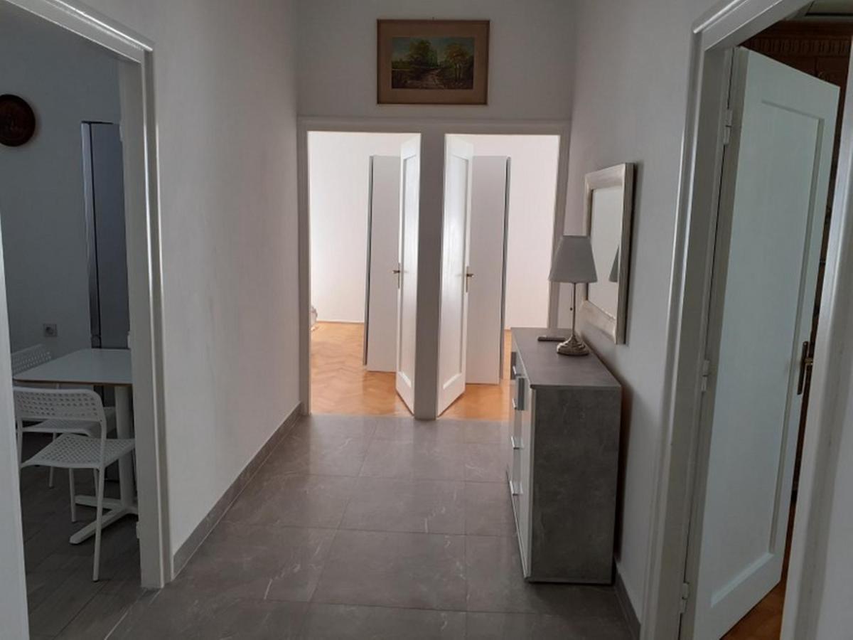 Apartment Dusan Malinska Exterior photo